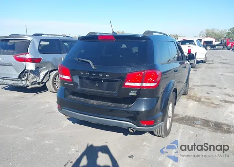 2014 Dodge Journey Sxt z USA, uszkodzony, nr VIN 3C4PDCBG1ET210826